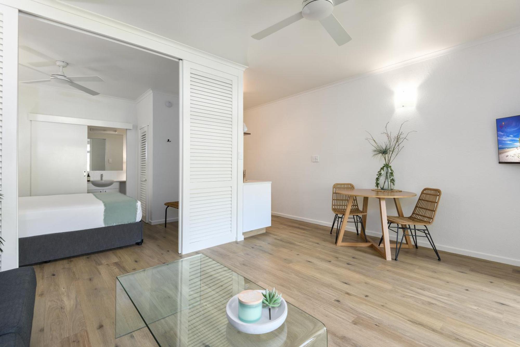 Ocean Palms Apartments Порт Дъглас Екстериор снимка