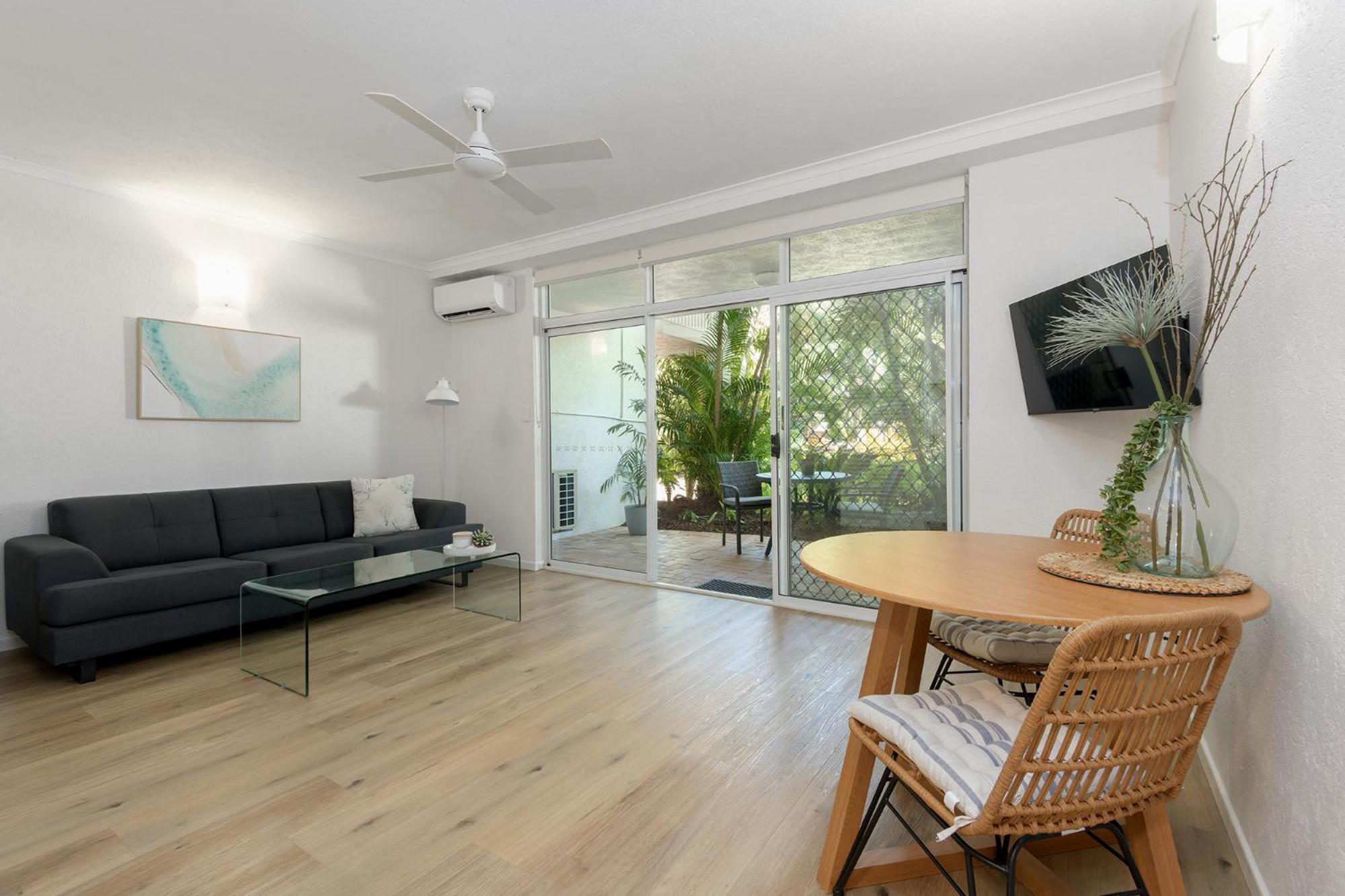 Ocean Palms Apartments Порт Дъглас Екстериор снимка