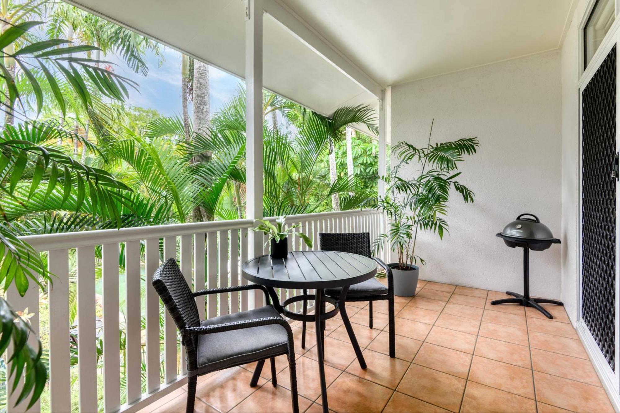 Ocean Palms Apartments Порт Дъглас Екстериор снимка