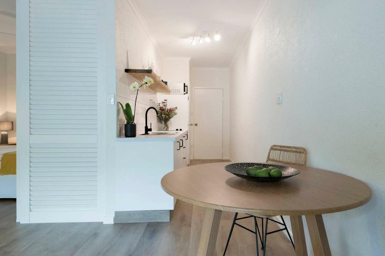 Ocean Palms Apartments Порт Дъглас Екстериор снимка